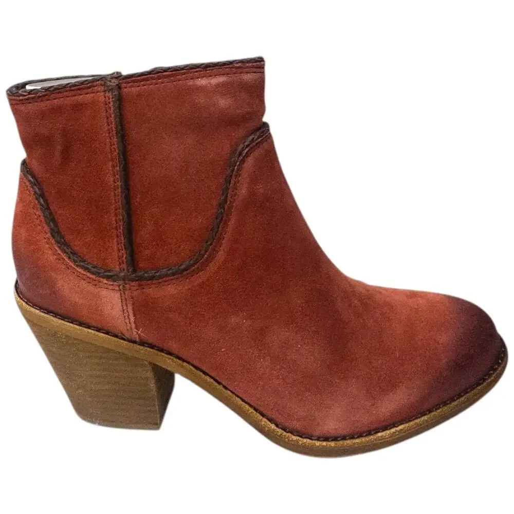 Sofft Taylie Waterproof Suede Leather Heeled Ankle Boots Womens Size 8.5  Red